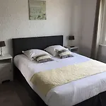 Ξενοδοχείο με διαμερίσματα La Maison Blanche