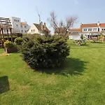La Maison Blanche Ξενοδοχείο με διαμερίσματα 4*