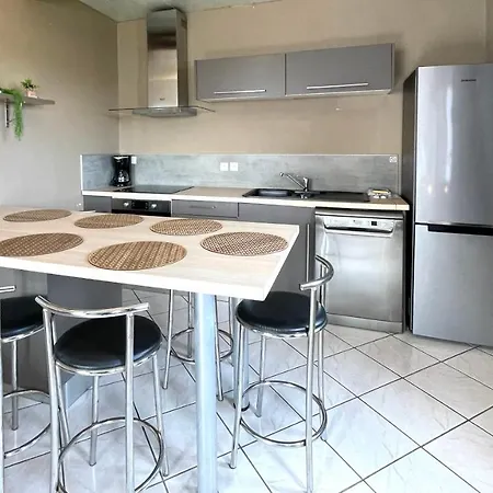 La Maison Blanche Apart-hotel Sangatte