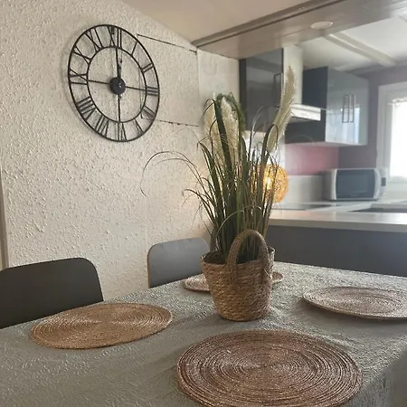 La Maison Blanche Apart-hotel *
