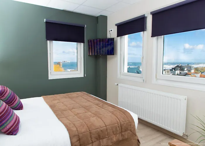 La Maison Blanche Aparthotel 4*