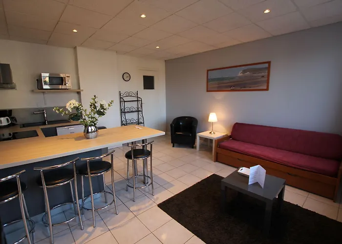 Aparthotel La Maison Blanche 4*