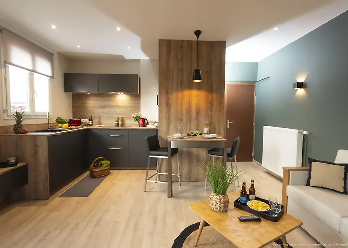 Aparthotel La Maison Blanche 4*