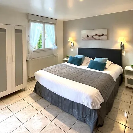 La Maison Blanche Aparthotel