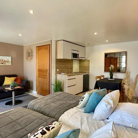 Ξενοδοχείο με διαμερίσματα La Maison Blanche 4*