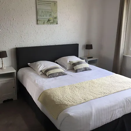 Ξενοδοχείο με διαμερίσματα La Maison Blanche