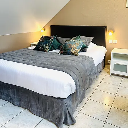 Apart-hotel La Maison Blanche 4*