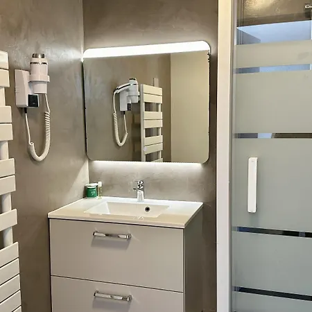 Aparthotel La Maison Blanche