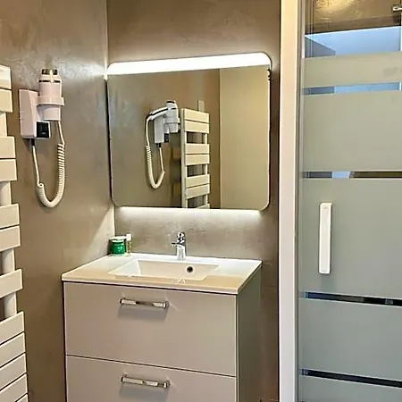 Apart Otel La Maison Blanche 4*