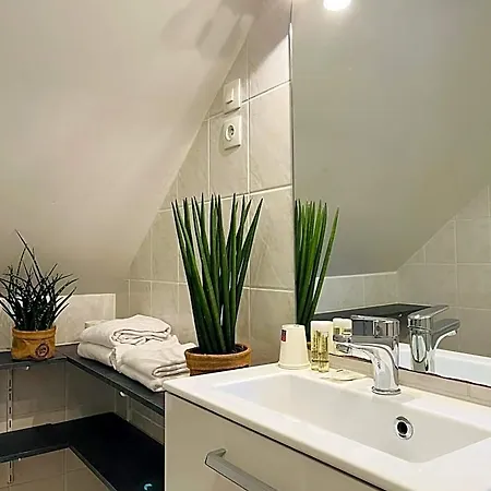 Ξενοδοχείο με διαμερίσματα La Maison Blanche