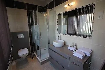 La Maison Blanche Aparthotel