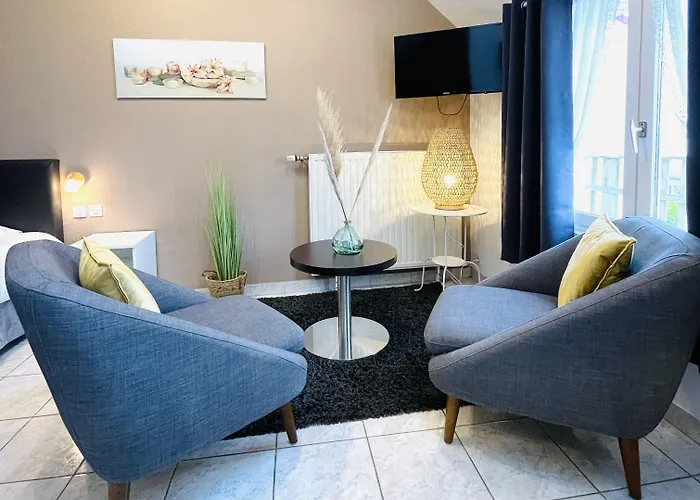 La Maison Blanche Апарт-отель 4*